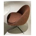 Russell Designer Minimalist Chotating Dining Chair for Home Makeup أو مكتب استخدام Fabric Lounge كرسي 1