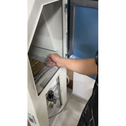 Máquina de explosão de areia