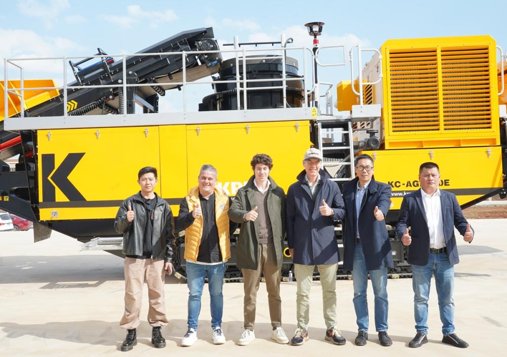 Group photo with clients