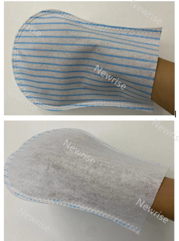 Round shape with blue stripe molton sopy wash gloves