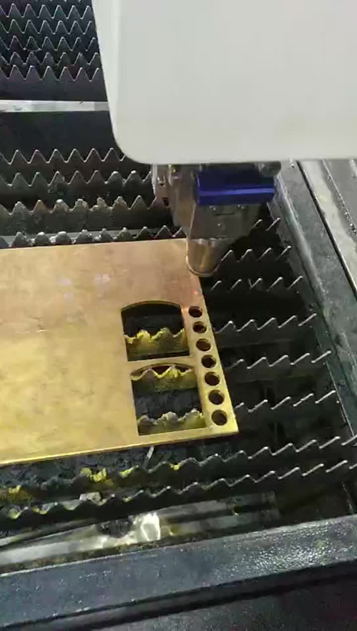 fiber laser cutting 6mm brassl.mp4