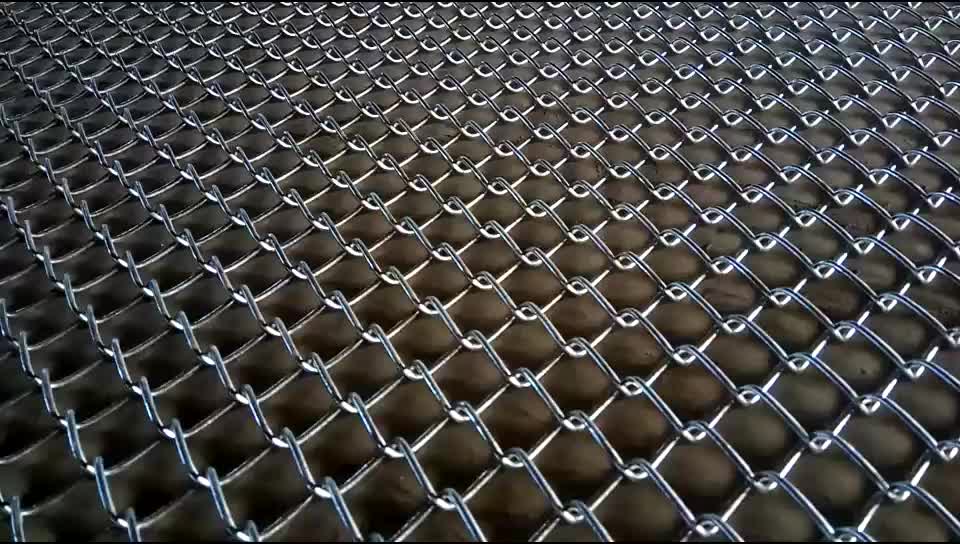 Custom 8 ft PVC Link Cyclone Wire Fence Price1