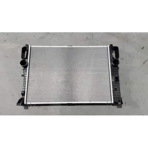 Cooling System Factory 2115000802 Aluminum Auto Radiator for BENZ CLS-CLASS W219  CLS 280 CDI 04- for Sale1