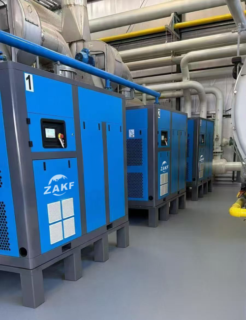 Surviving the Desert Heat: Why ZAKF Two-Stage Compressors Are Built for Middle East Construction Sites
