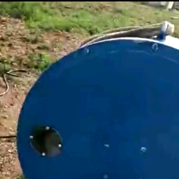 Pompe de tuyau en caoutchouc Pompe spéciale pour le nettoyage des étangs en Thaïlande Pompe péristaltique1