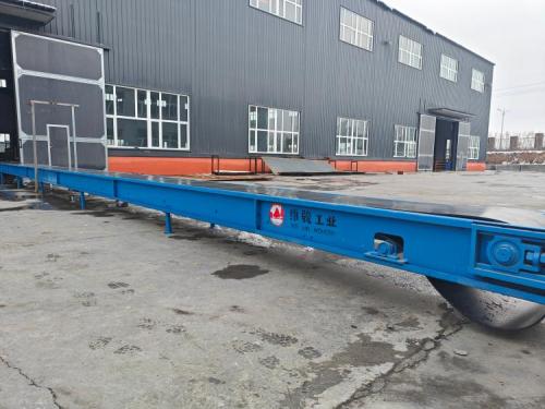 Почему ленточный конвейер испытывает отклонения