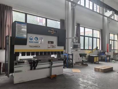 Гибочная машина