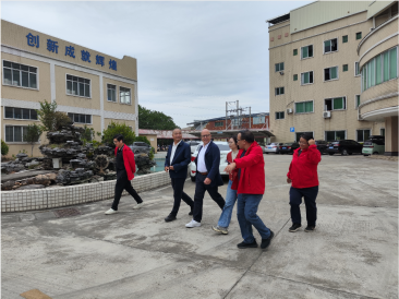 বিশিষ্ট ইতালীয় অতিথিরা সহযোগিতার অন্বেষণ করতে এবং আমাদের ভবিষ্যত অংশীদারিত্বের নীলনকশা দেখতে আমাদের কোম্পানি পরিদর্শন করেছেন।