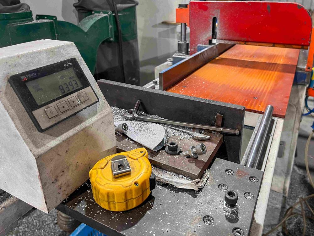 Manual Cutting Machine