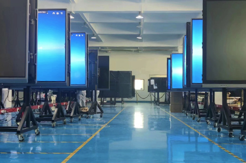 ¿Cómo se "fabrica" ​​un televisor de 100 pulgadas?