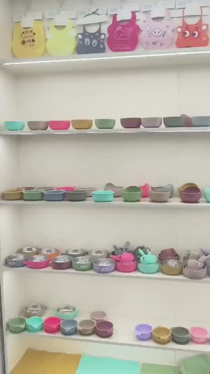 Салон за хранење со силикон Б