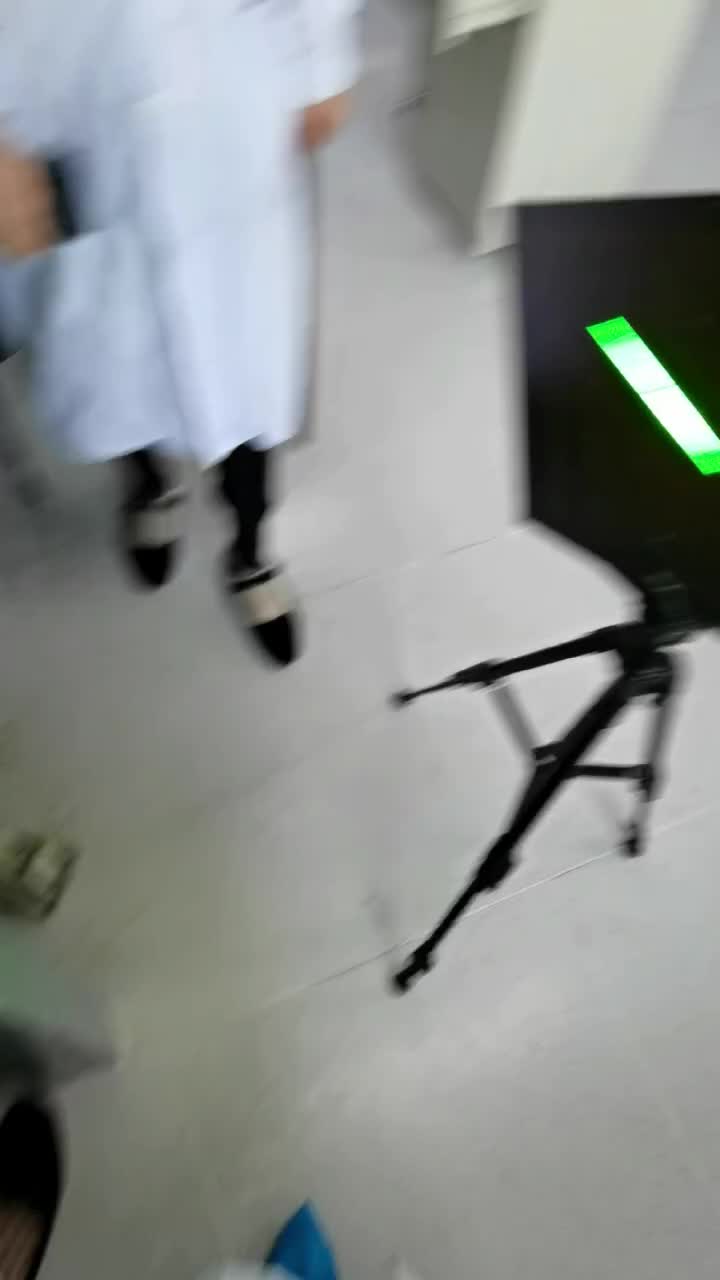 Video laser CNI