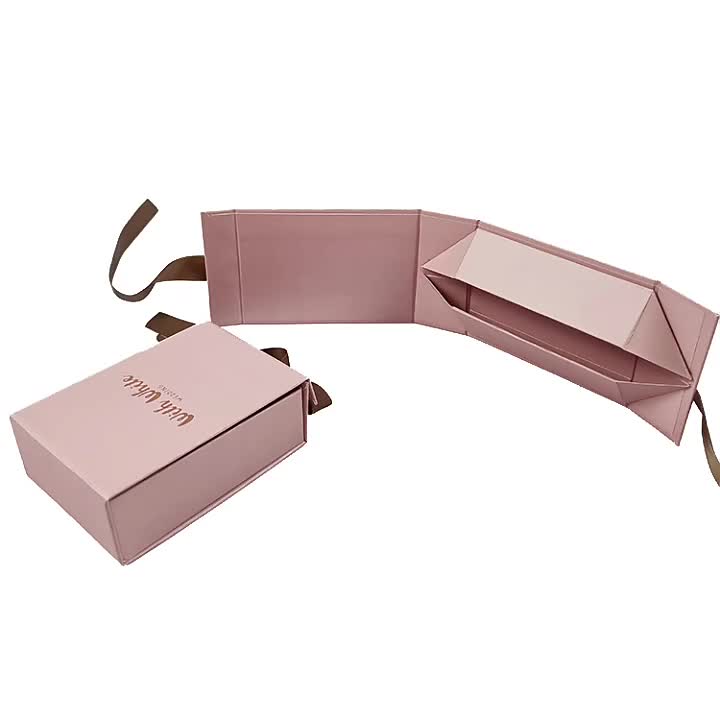 Ленточная розовая коробка