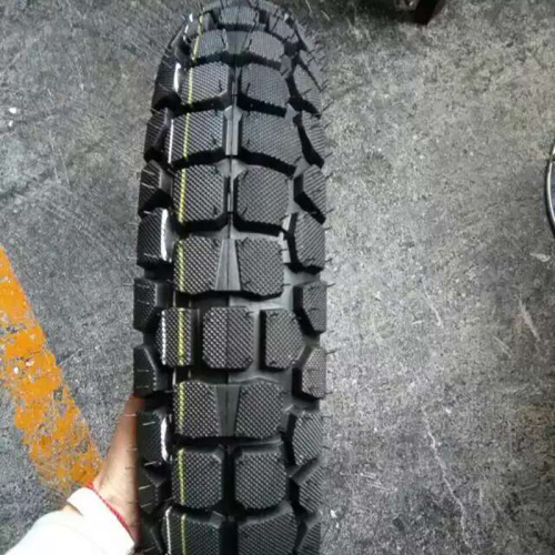 ¿Cuáles son las ventajas de los neumáticos de motocicleta?