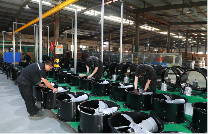 Dedicated line for refrigeration fan