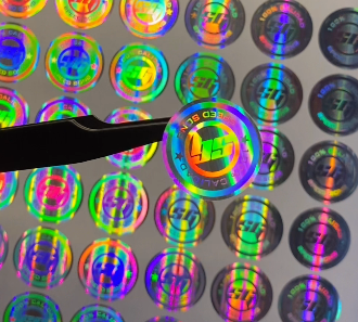 Hologram sticker 23.MP4