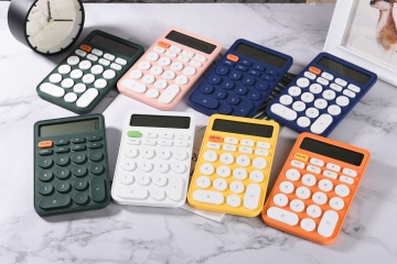 600