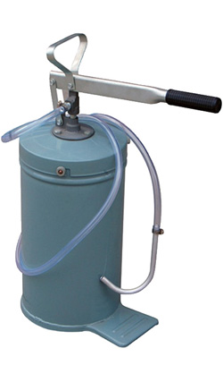 16L Hand Oil Pump.jpg