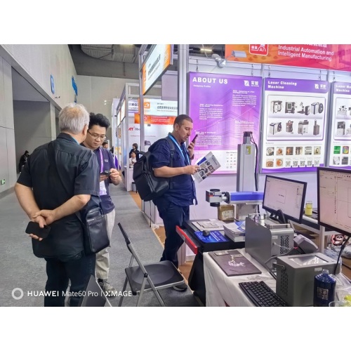 139-я Кантонская ярмарка! Стенд Chuke Intelligent пользуется огромным успехом: множество продуктов лазерного оборудования привлекают клиентов