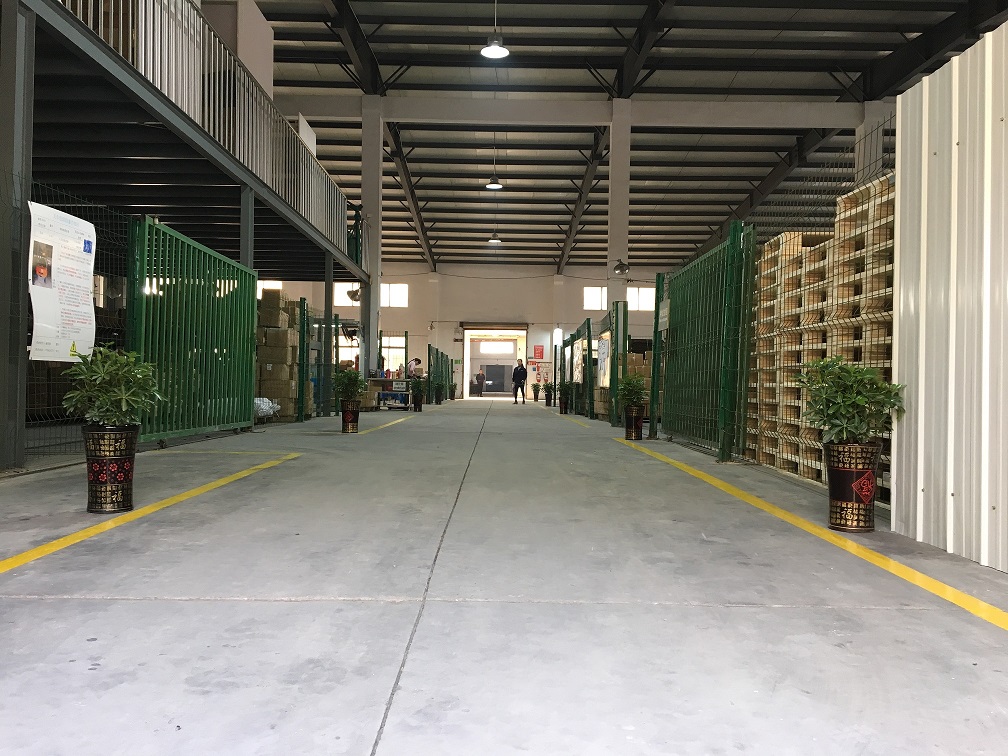 ZhangJiaGang Steelman Hardware Products Co., Ltd.