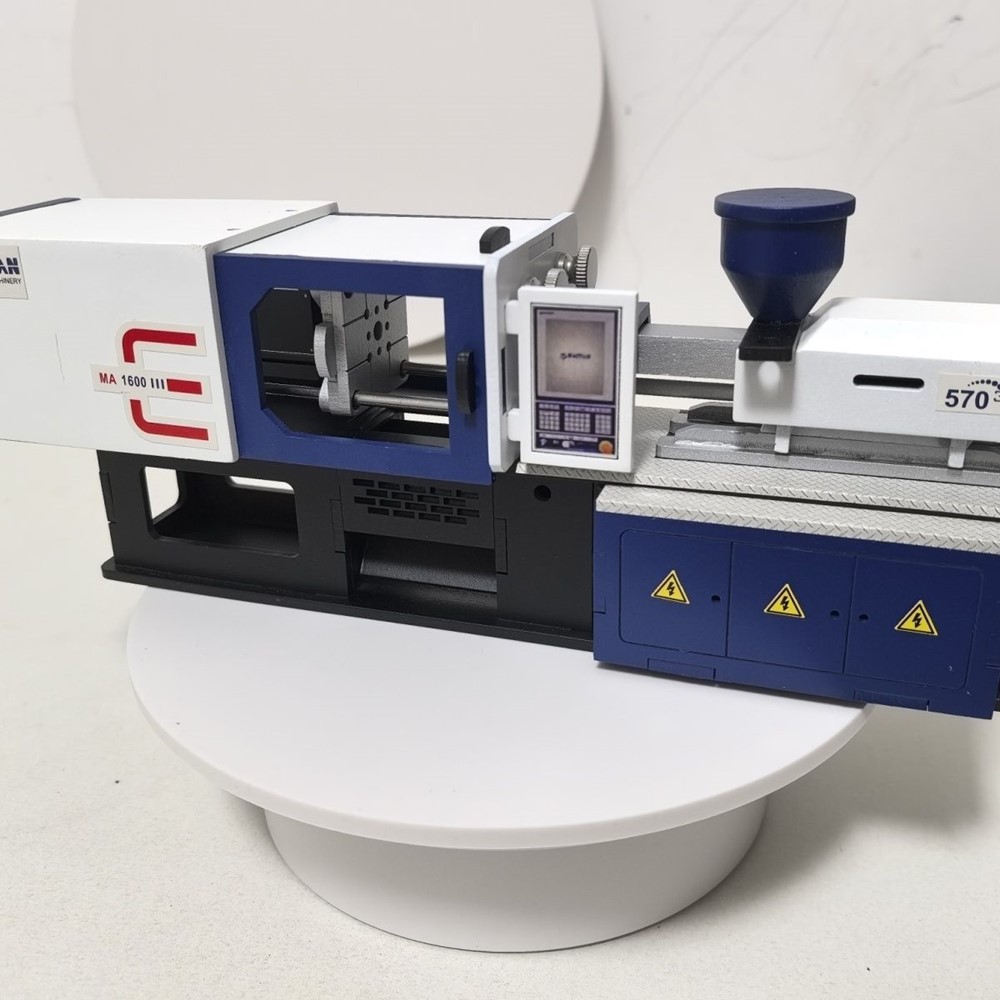 Moldeo por inyección en miniatura