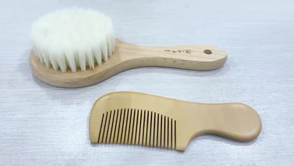 natural wooden baby soft hair brush1