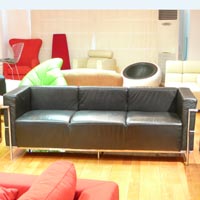 Togo Sofa Video