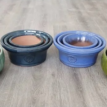 Ceramic pots