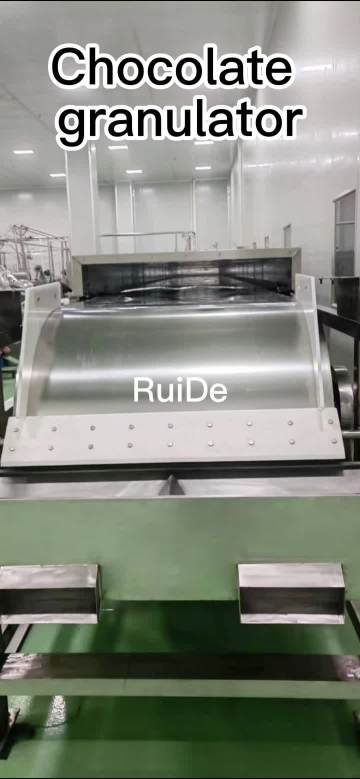 Chocolate granulator