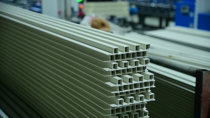 Tấm tường WPC tồn tại lâu hơn ốp gỗ truyền thống