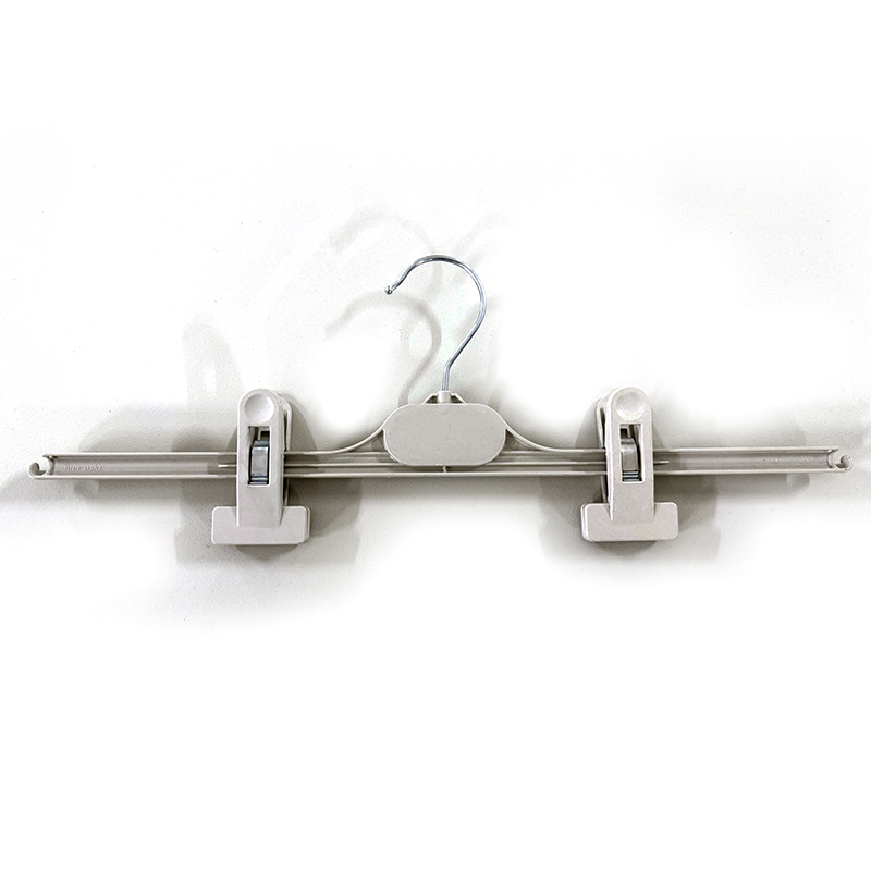 Adecuado para máquinas manuales para fabricar perchas de plástico.