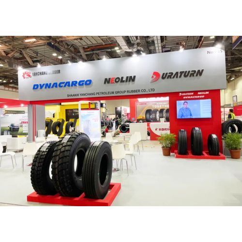 Companhia de borracha estendida: uma variedade de pneus no Singapore Tire Show 2023