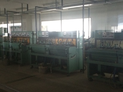 we have coating machines, milling machines, grinding machines, polishing machines, ultrasonic cleaning machines, cleaning tables