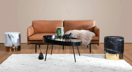 Die zeitlose Eleganz von Azucena 'Cilindro' Stool