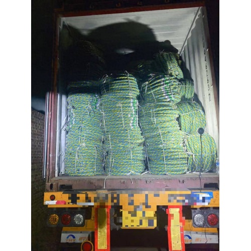 Два контейнера мотоциклетных шин отправлены в Колумбию, что еще больше расширяет глобальную стратегию в Латинской Америке