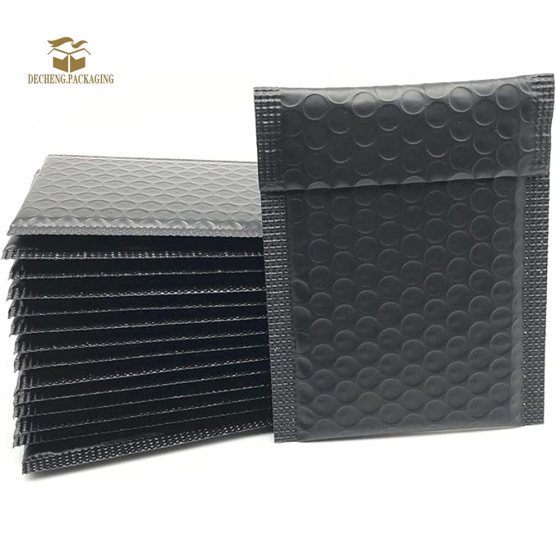 Сумка из черной жемчужины