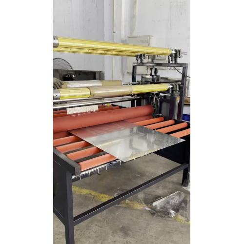 máquina de laminação de filme de painel de alumínio