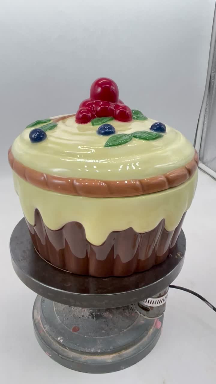 Видео дисплея банки для торта