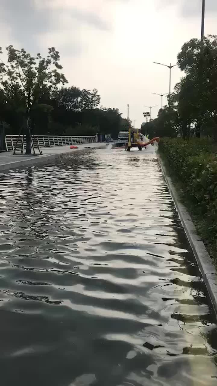 トンネルに洪水障壁が適用されました