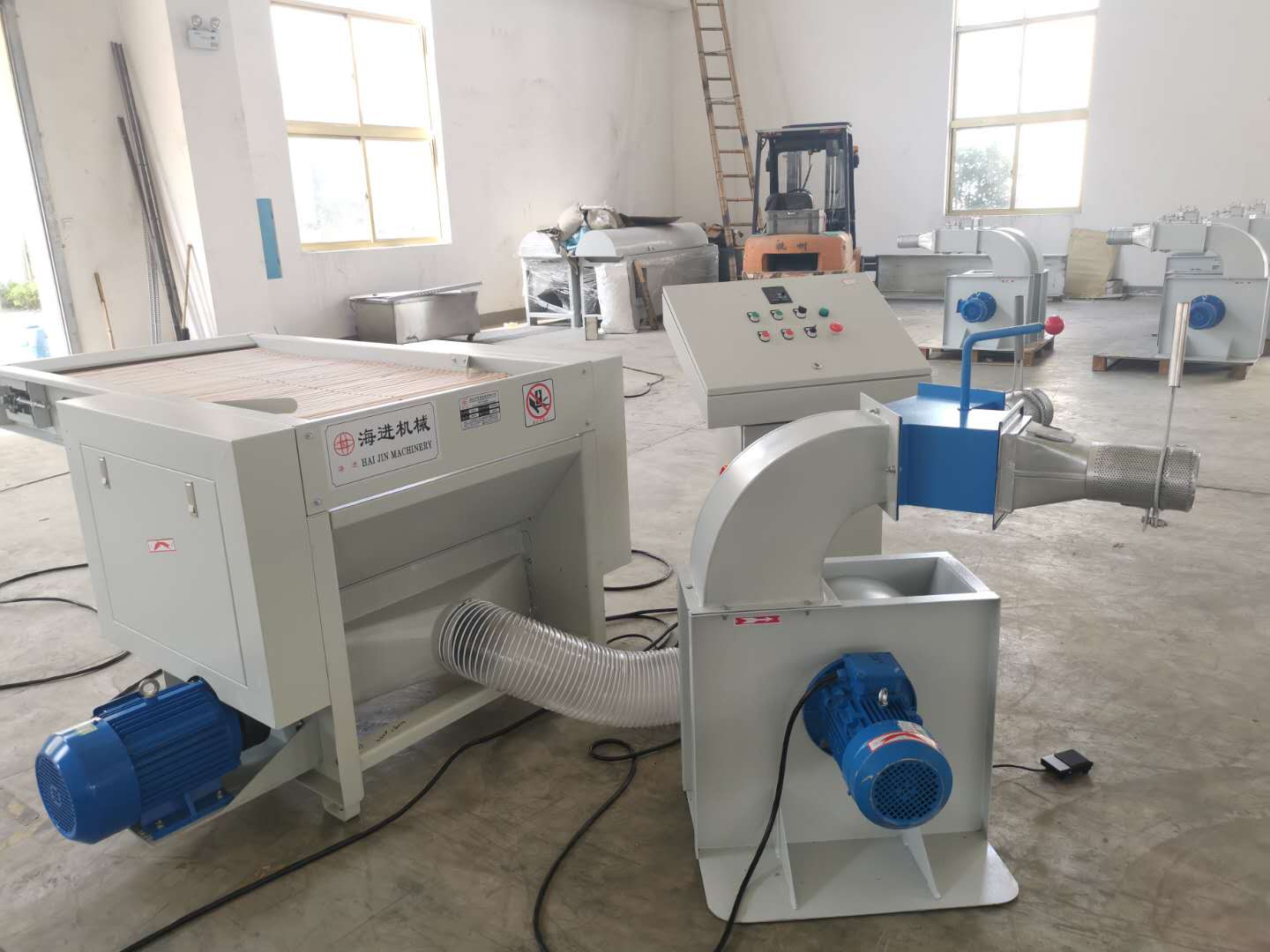 300-pillow filling machine