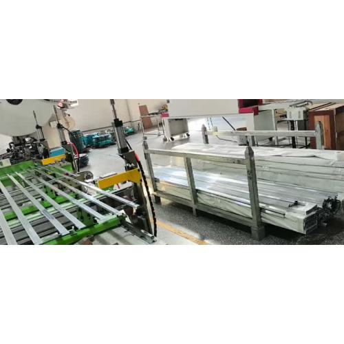 Máquina de perfuração automática