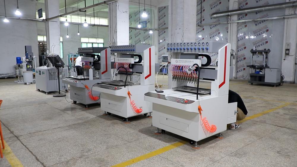  01.00_00_15_00.Still015