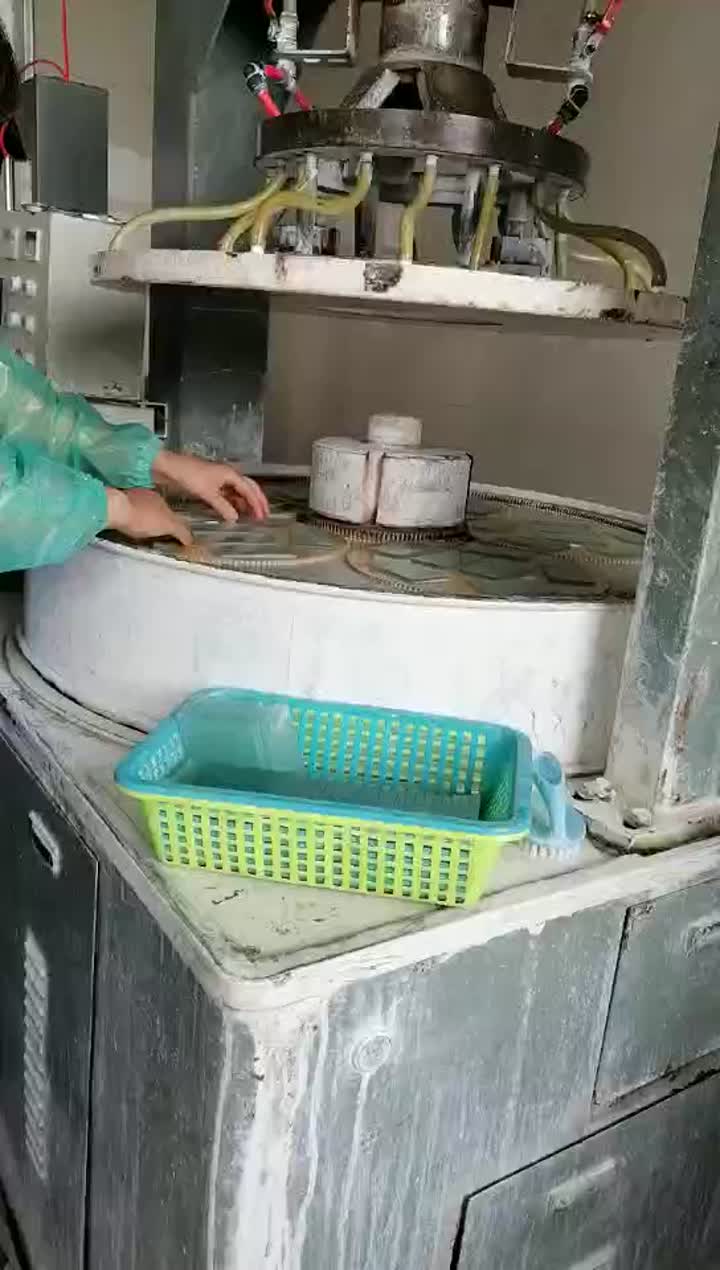 無色光学ガラスの研削・精密加工