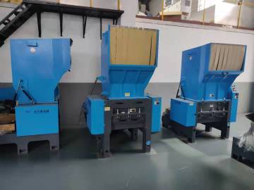 plastic crusher exhibit