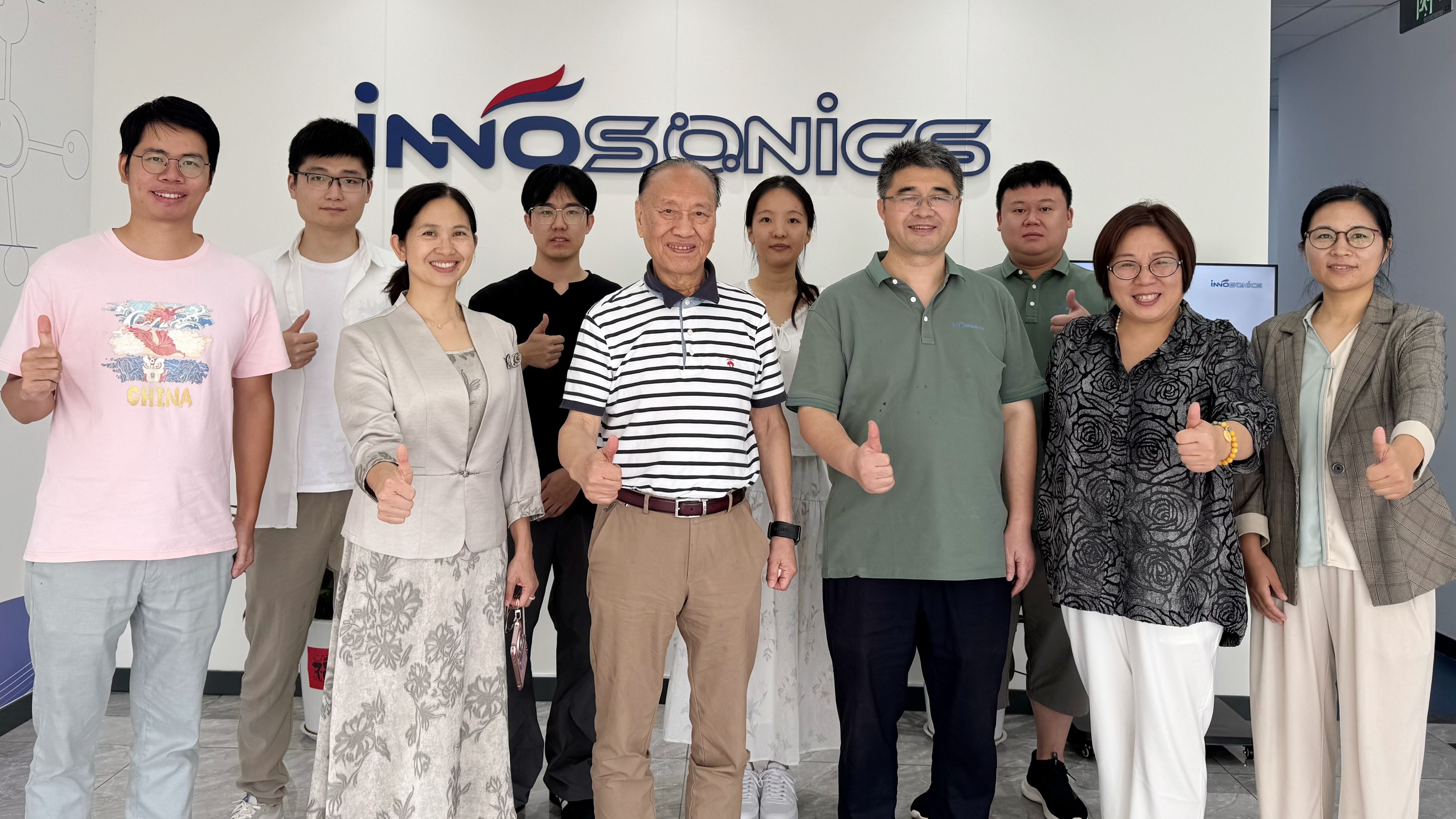 Expertos de la industria se reúnen para promover la innovación en ultrasonido a través de la clínica