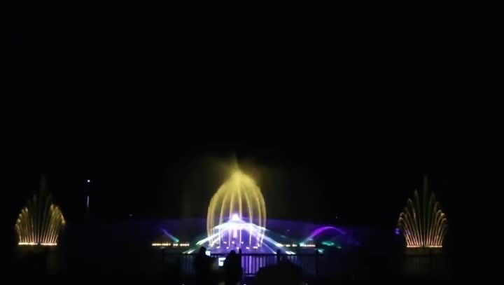 Laser fountain flashing