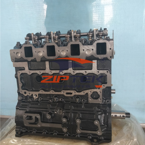 Deformação de flexão e torção do motor nu