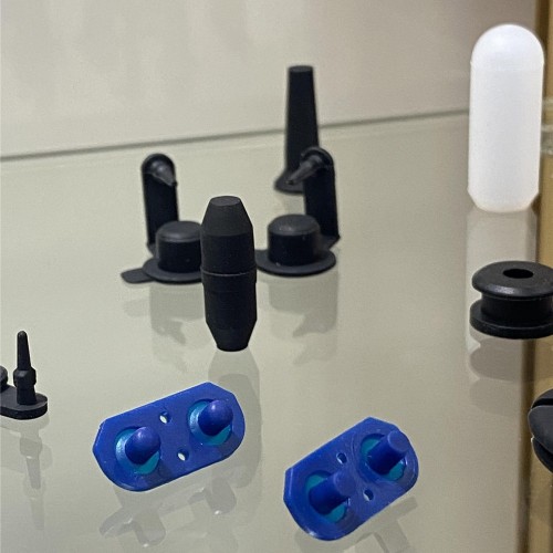 Резиновая форма для бытовых аксессуаров