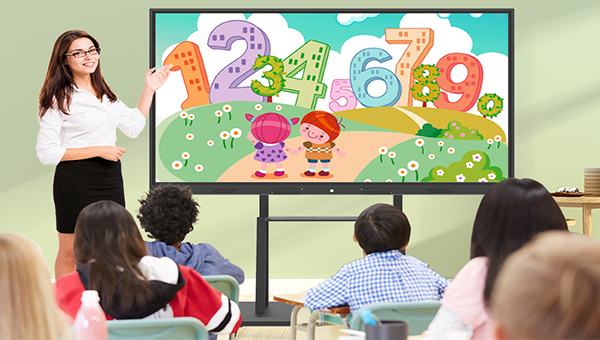 Teaching is very convenie Integrated educational machine