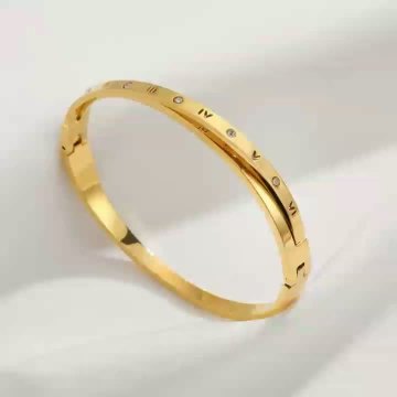 Golden elegant accessories